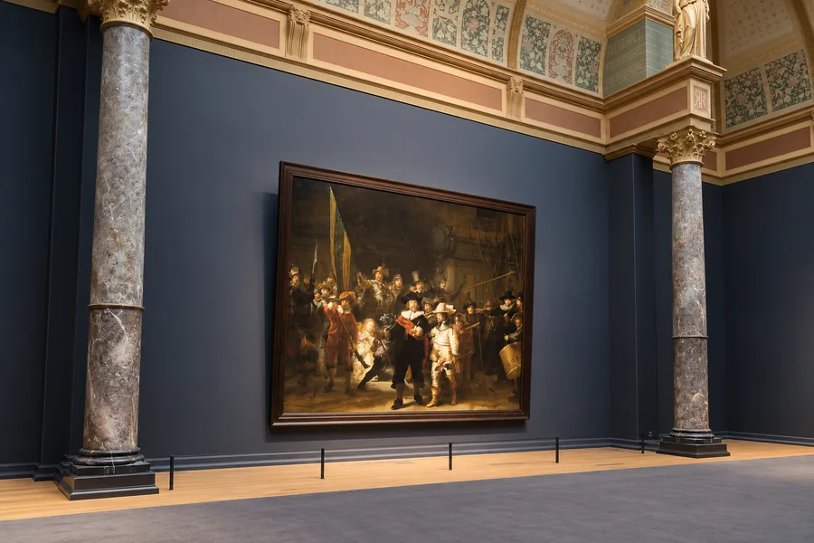 Rembrandt's The Night Watch in its dedicated Rijksmuseum gallery